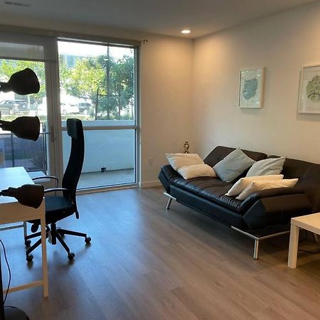 Luxurious Apartment Bardeen New Port Beach 1 Bedroom Irvine Bagian luar foto